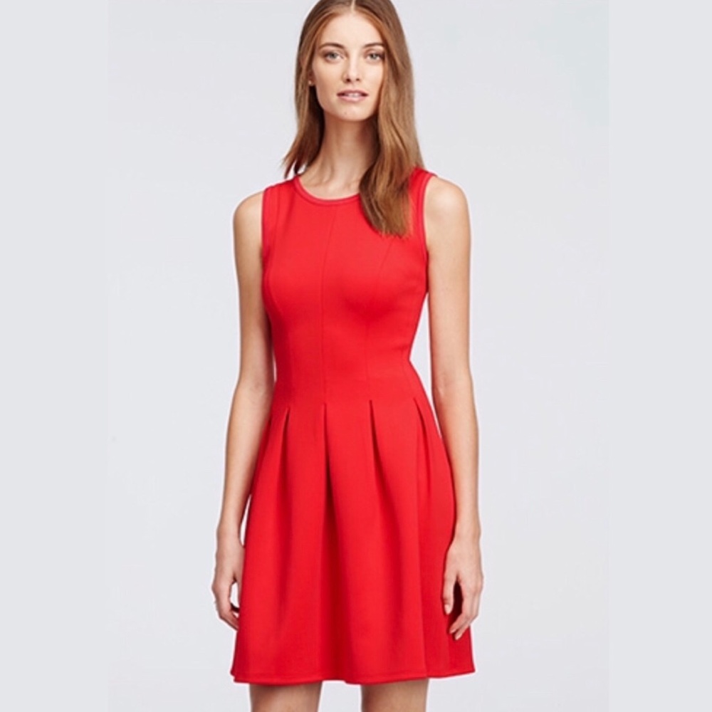 𝐉. 𝐂𝐑𝐄𝐖 Career Dress